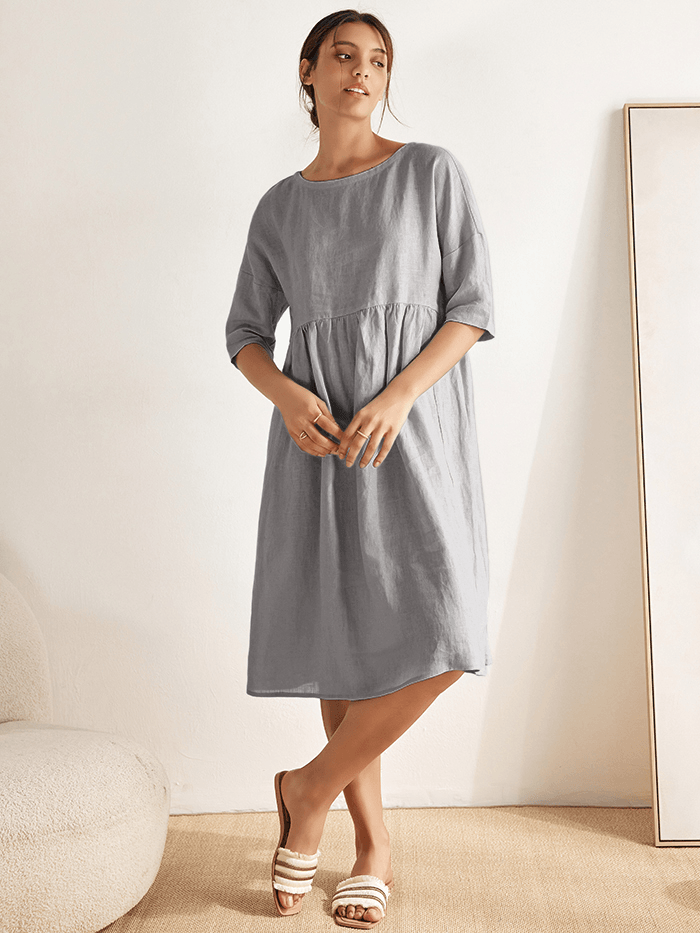 LINEN MIDI DRESS WITH THREE-QUARTER SLEEVE CUT