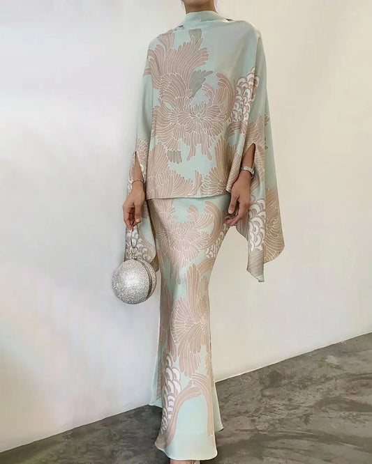 CONJUNTO ELEGANTE FLORAL