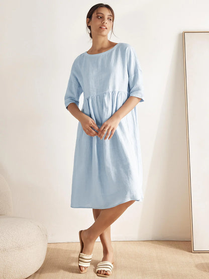 LINEN MIDI DRESS WITH THREE-QUARTER SLEEVE CUT