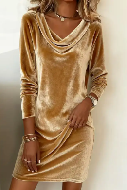 ETOILE | Samt-Midikleid