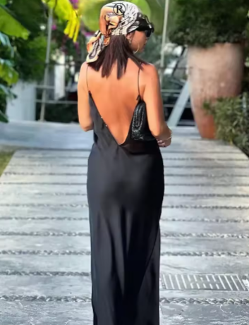 VESTIDO MAXI SATÉN NEGRO