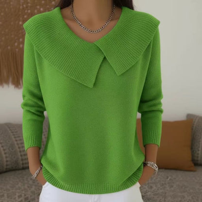 SWAN | Sweater with pleated neck