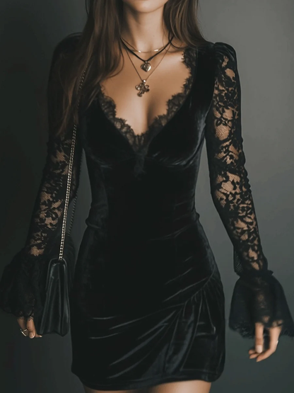 BLACK VELVET MINI DRESS WITH LACE