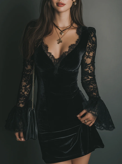 BLACK VELVET MINI DRESS WITH LACE