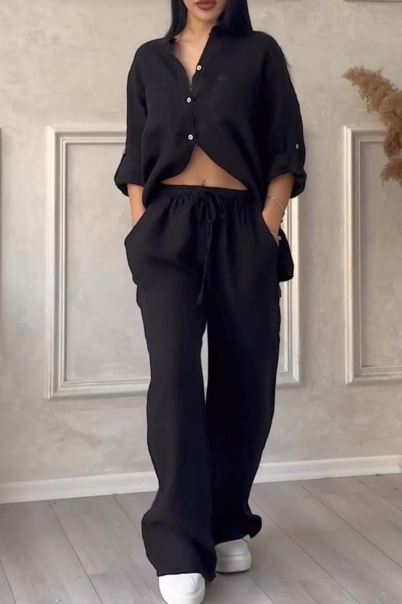 CONJUNTO BLUSA BOTONES Y PANTALÓN RECTO