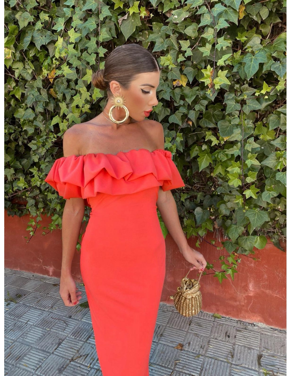 VESTIDO LARGO CON VOLANTES